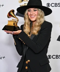 2024 Grammy Lainey Wilson Black Blazer