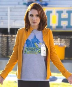 English Teacher S01 Gwen Sanders Yellow Jacket