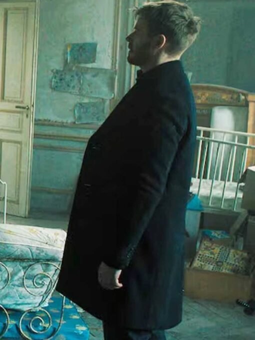 Jack Lowden Slow Horses S04 Black Coat