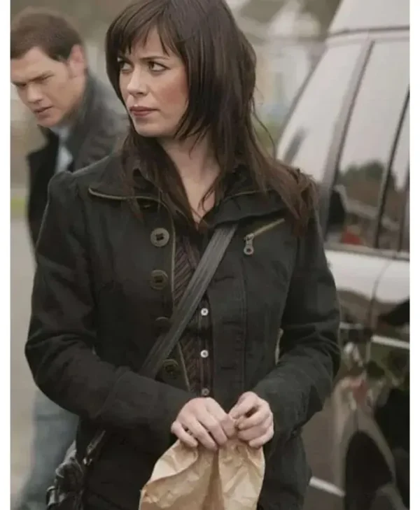 Eve Myles wearing a black jacket front view in Torchwood